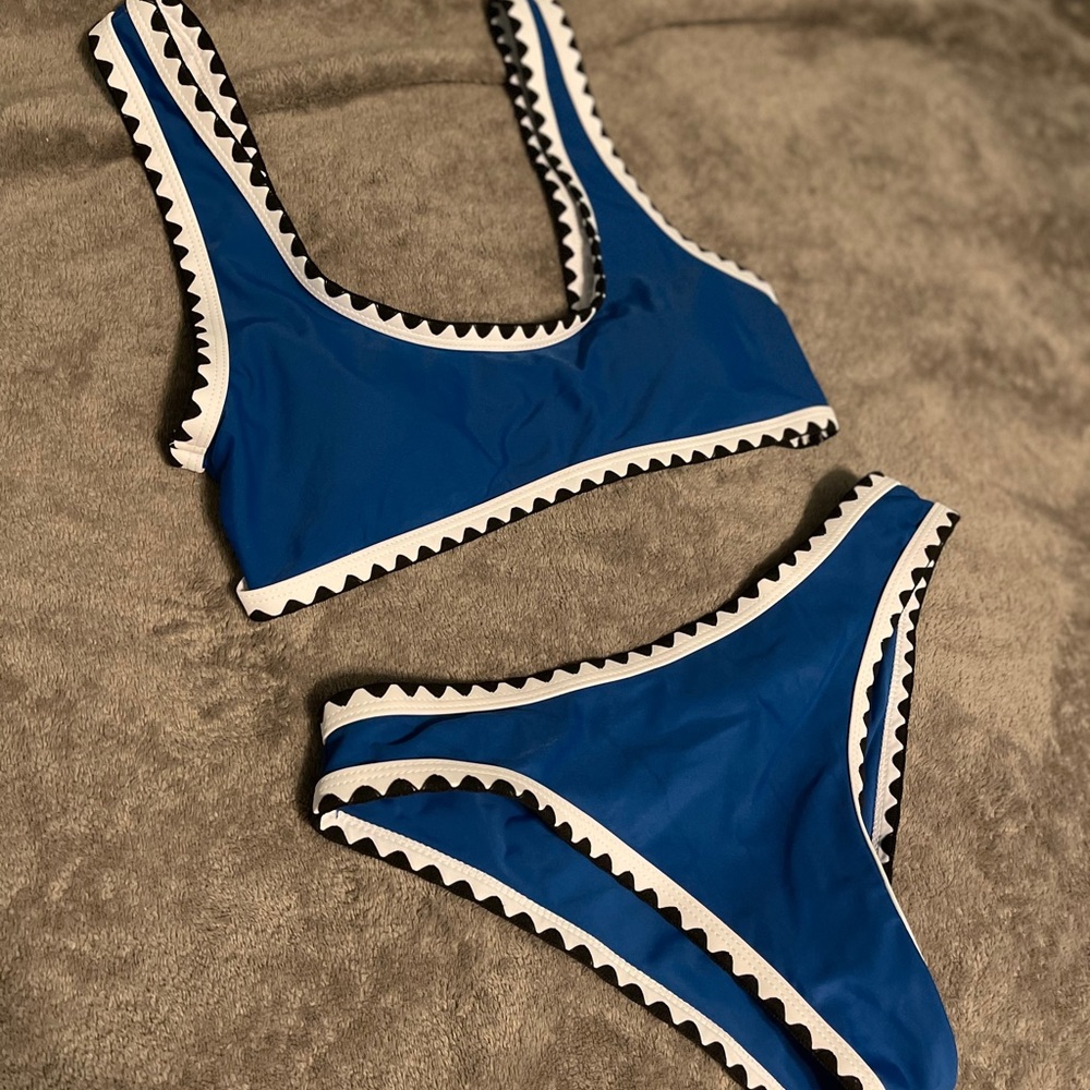SHEIN Bikini